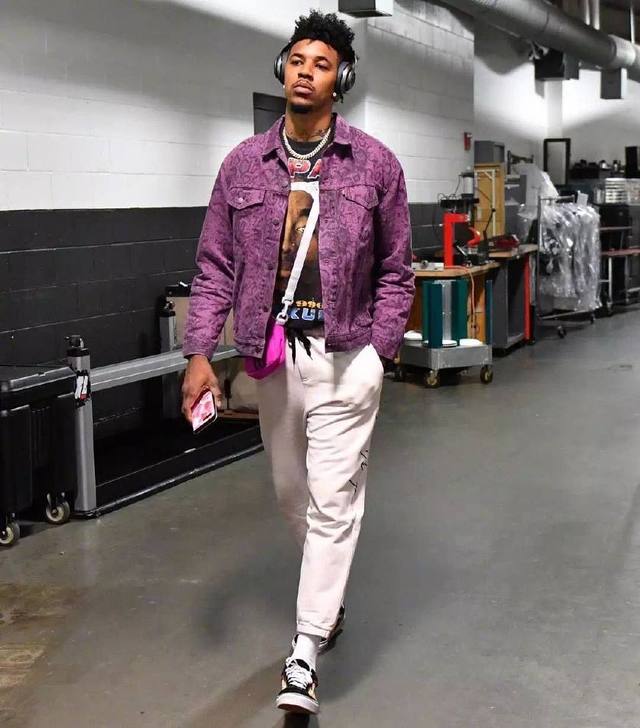 进一步的场 进一步的场